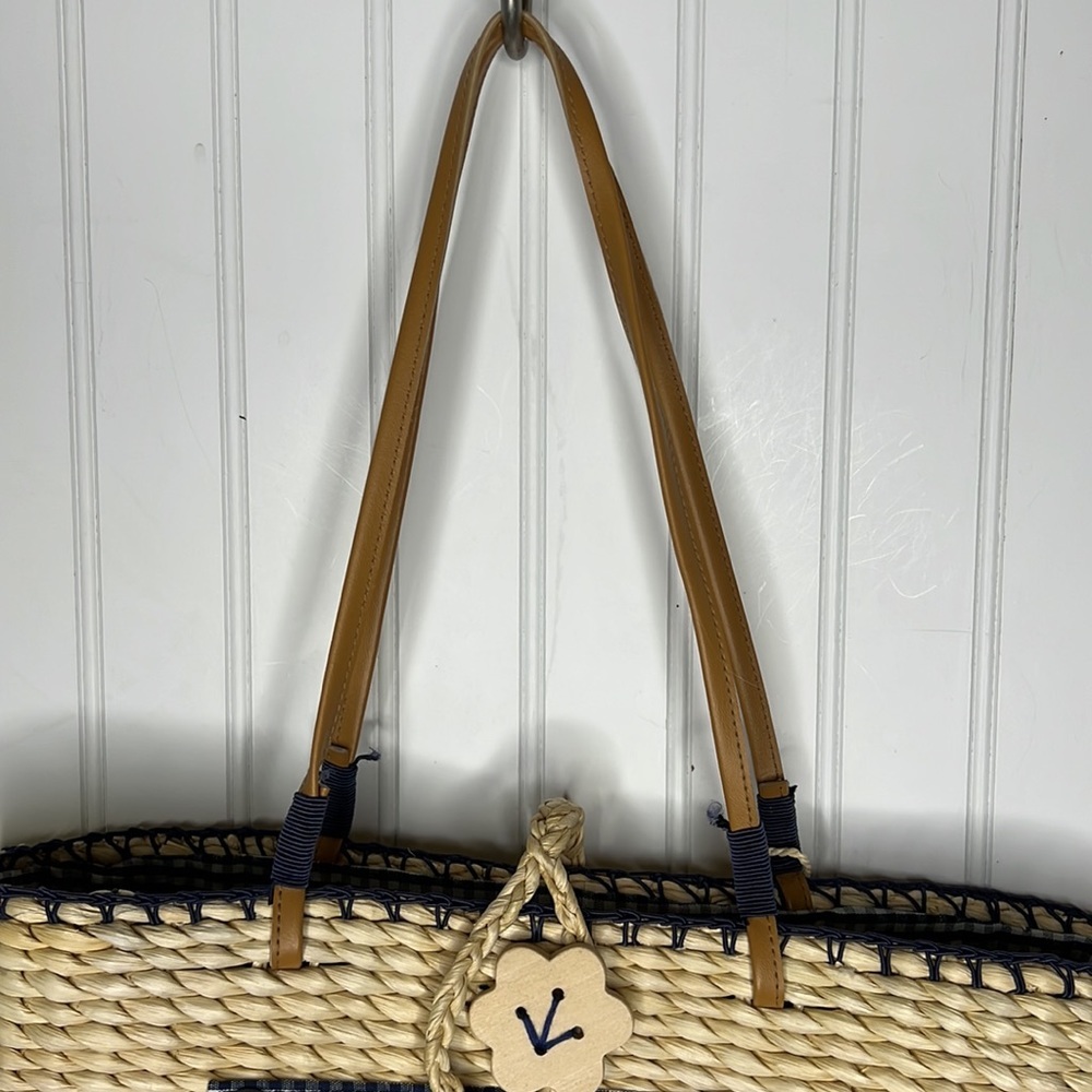 - Breckinridge Wicker Purse - Picture 3 of 12